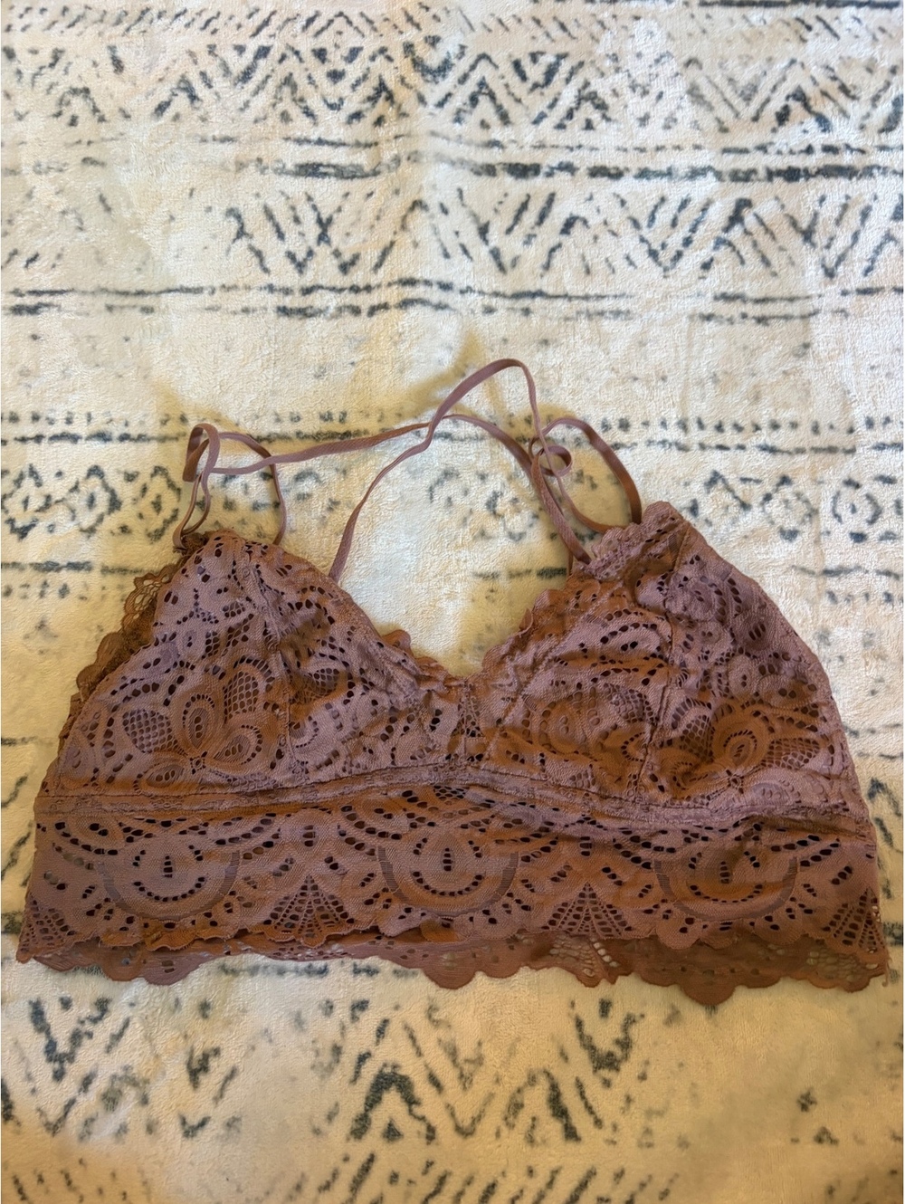 So Intimates XL Lace Bralette in Mauve